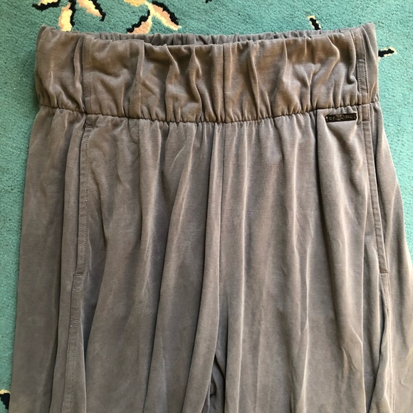 Sweaty Betty peaceful split Lounge pants - Picture 8 of 14